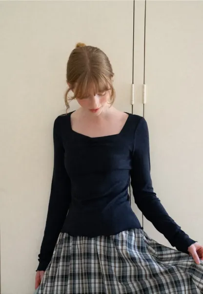 Square Neck Long Sleeve Knit Top