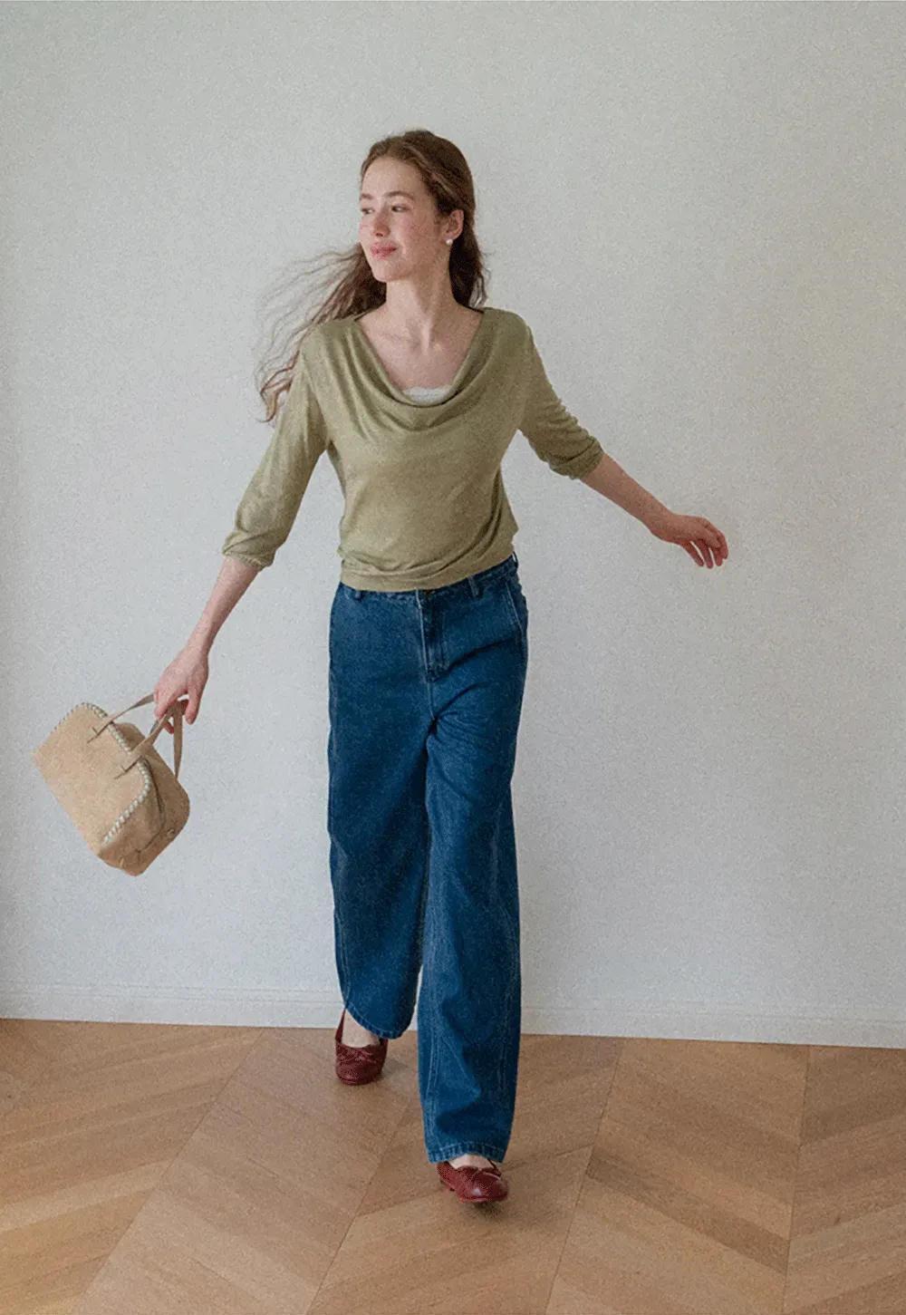 Lace Panel V Neck Draped Sleeve Top