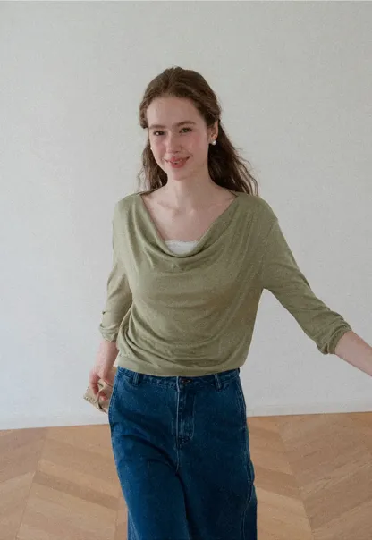 Lace Panel V Neck Draped Sleeve Top
