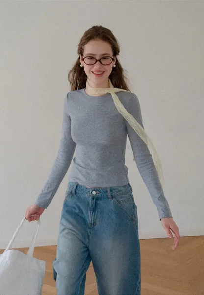 Slim Fit Crew Neck Long Sleeve Knit Top