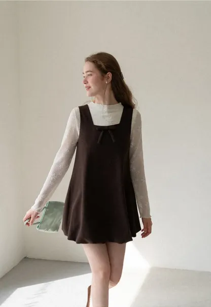 Ribbed Knit Mock Neck Long Sleeve Lace Panel Top