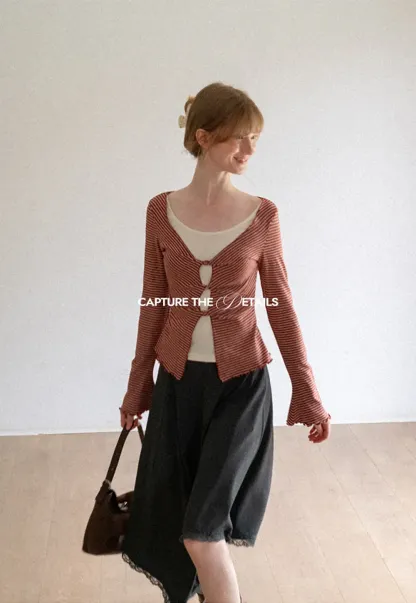 Scalloped Hem Layered Knit Top with Cutout Detail