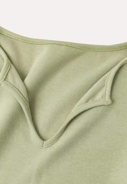 V Neck Long Sleeve Ribbed Knit Top
