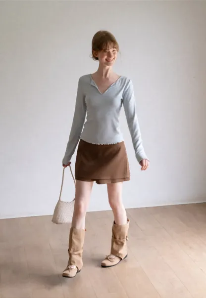 V Neck Long Sleeve Ribbed Knit Top