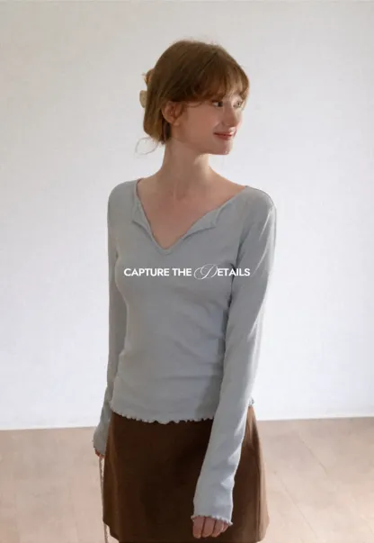 V Neck Long Sleeve Ribbed Knit Top