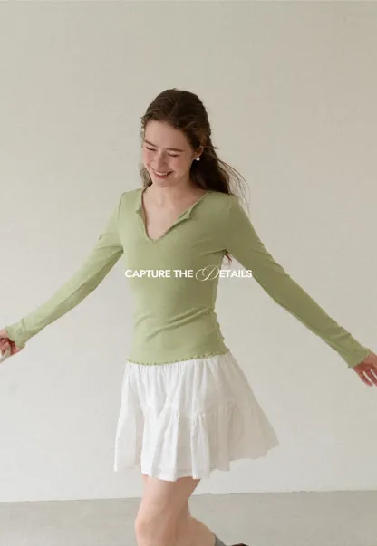 V Neck Long Sleeve Ribbed Knit Top