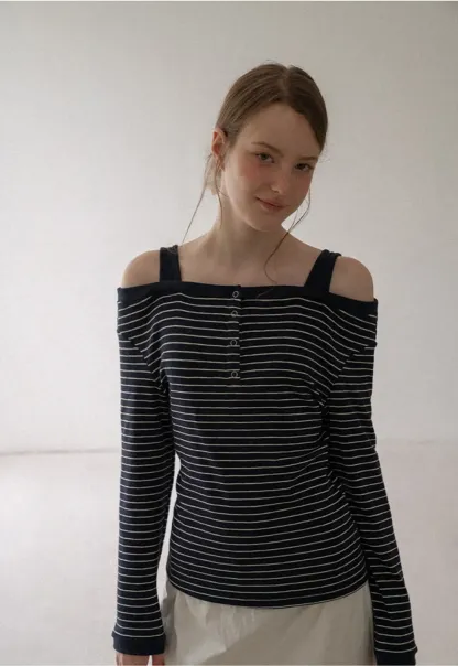 Cold Shoulder Lace Trim Layered Top Tshirt