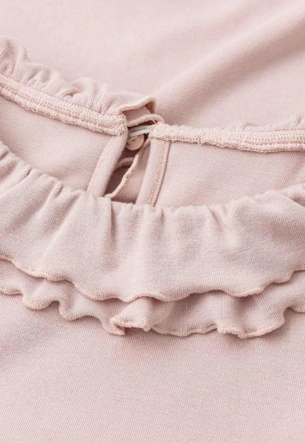 Ruffled Collar Long Sleeve Knit Top