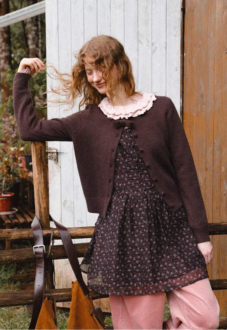 Ruffled Collar Long Sleeve Knit Top