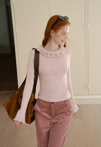 Ruffled Collar Long Sleeve Knit Top