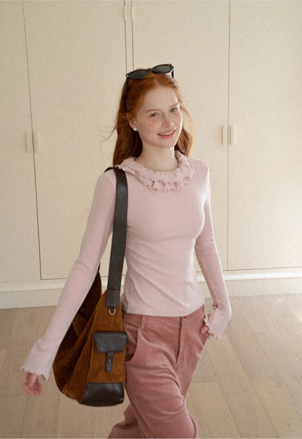 Ruffled Collar Long Sleeve Knit Top