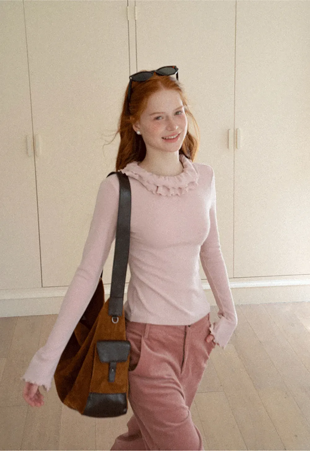 Ruffled Collar Long Sleeve Knit Top