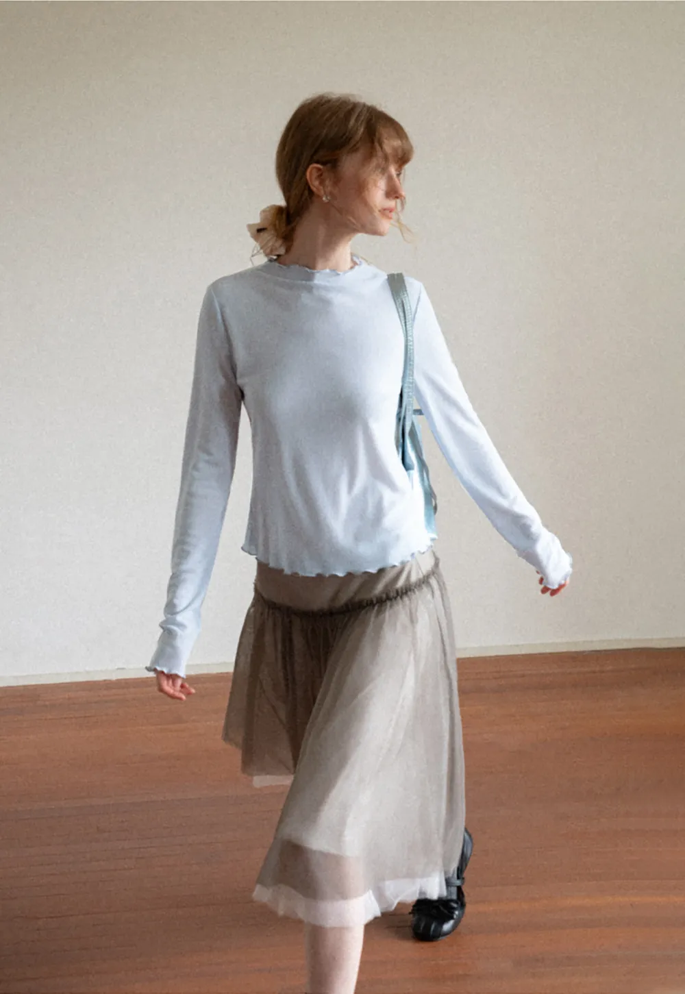 Scalloped Hem Long Sleeve Knit Top