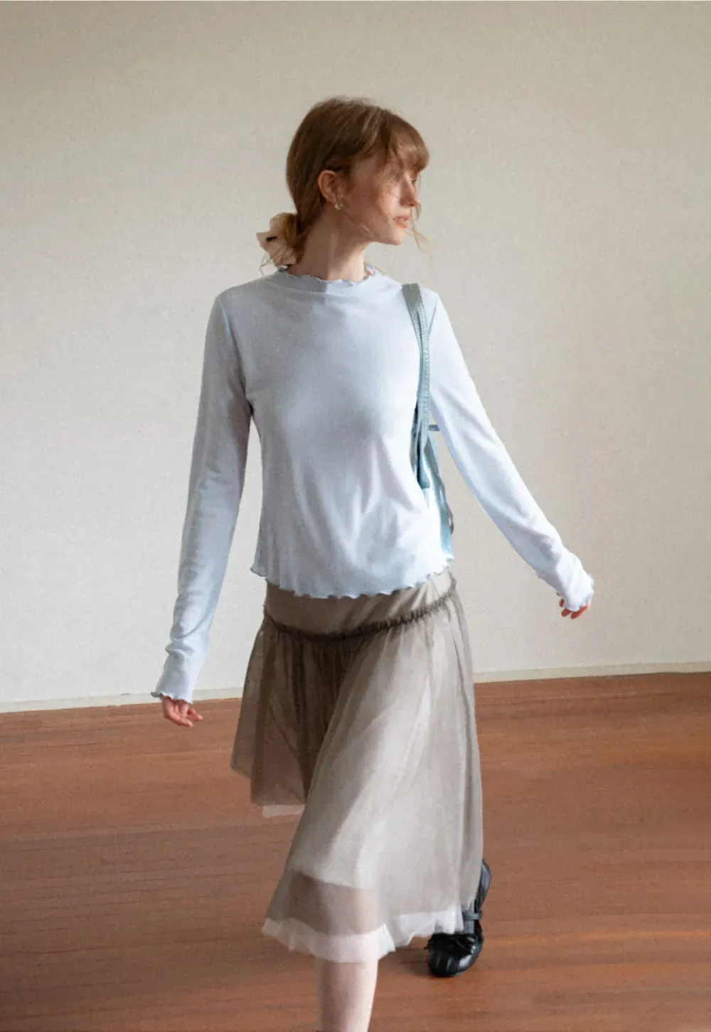 Scalloped Hem Long Sleeve Knit Top