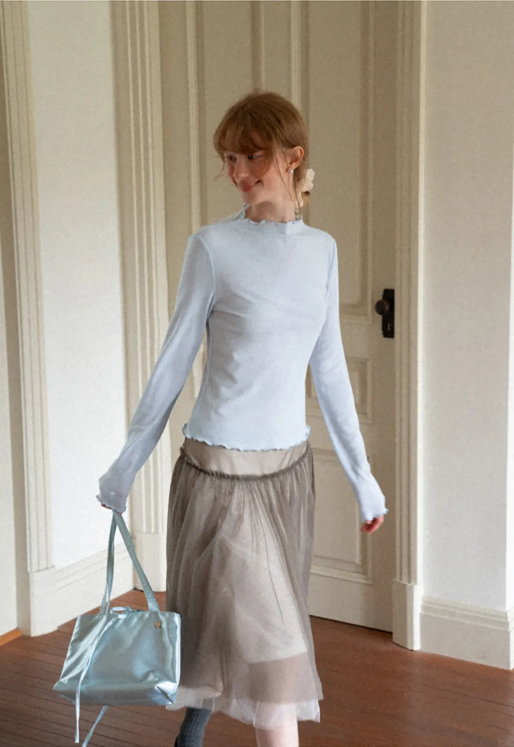 Scalloped Hem Long Sleeve Knit Top