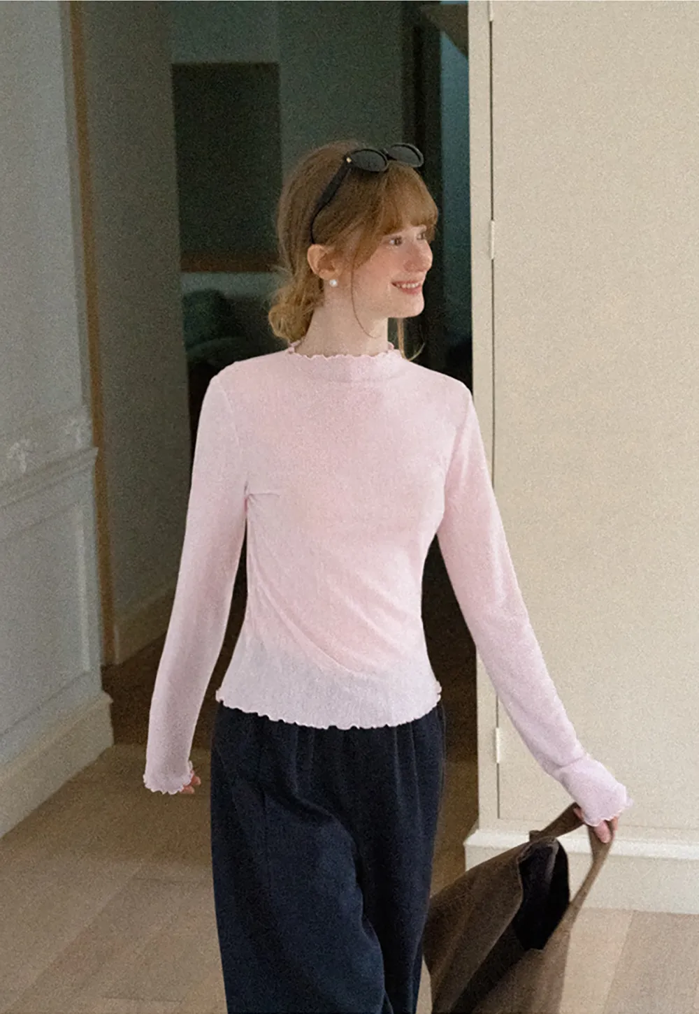 Scalloped Hem Long Sleeve Knit Top
