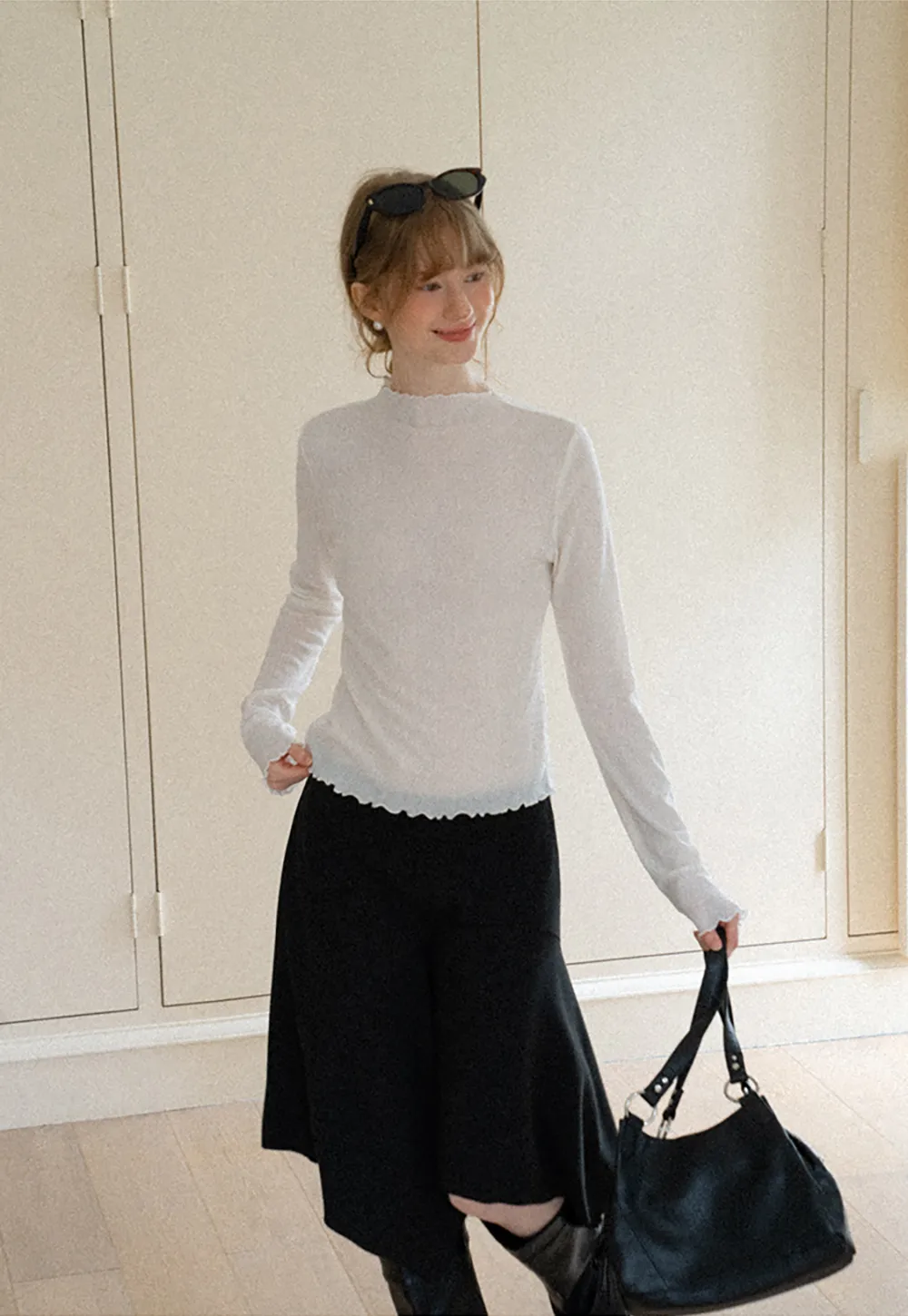 Scalloped Hem Long Sleeve Knit Top