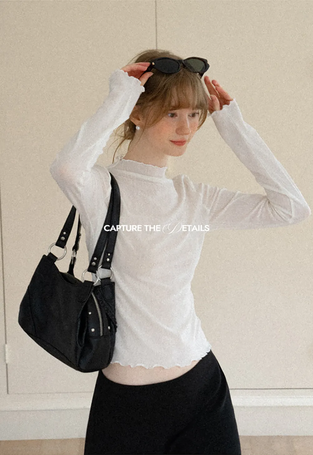 Scalloped Hem Long Sleeve Knit Top