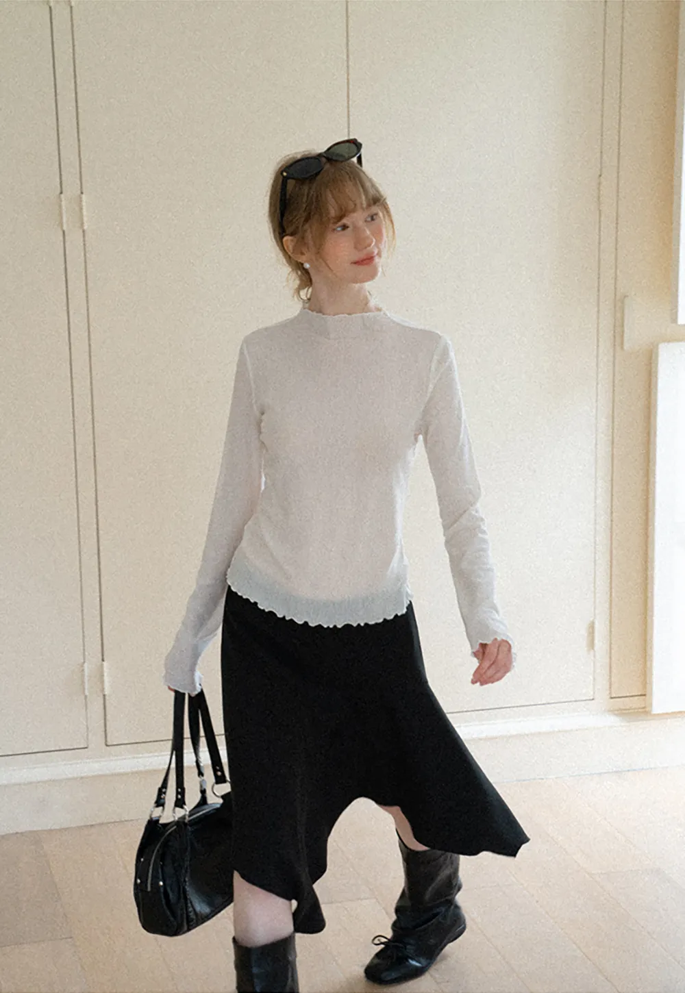 Scalloped Hem Long Sleeve Knit Top