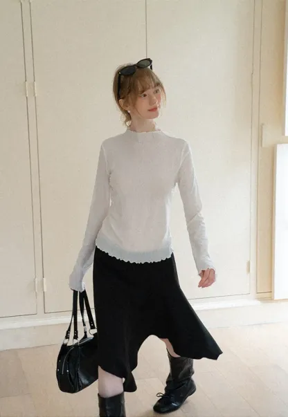 Scalloped Hem Long Sleeve Knit Top