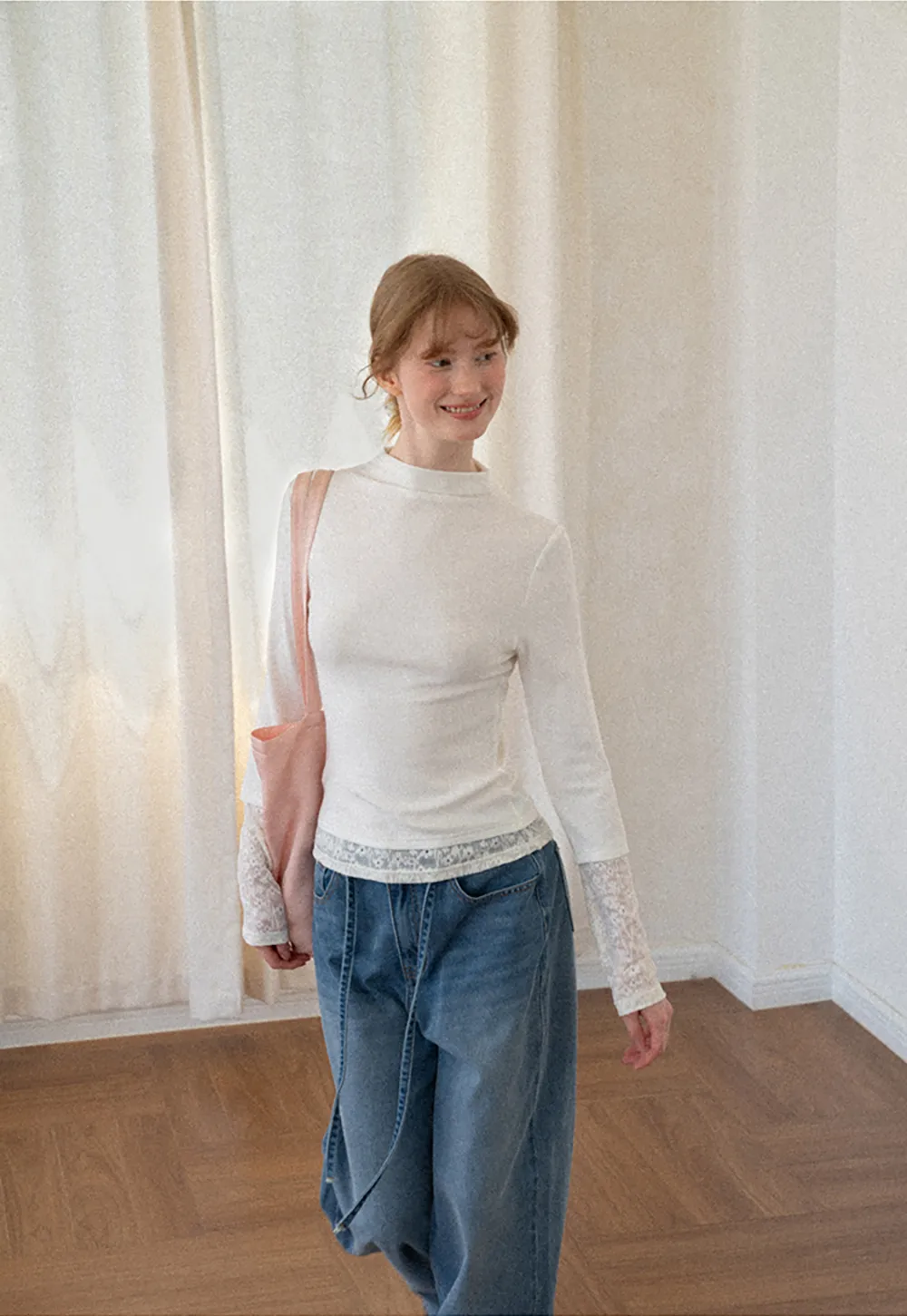 Lace Trim Half Sleeve Mock Neck Knit Top