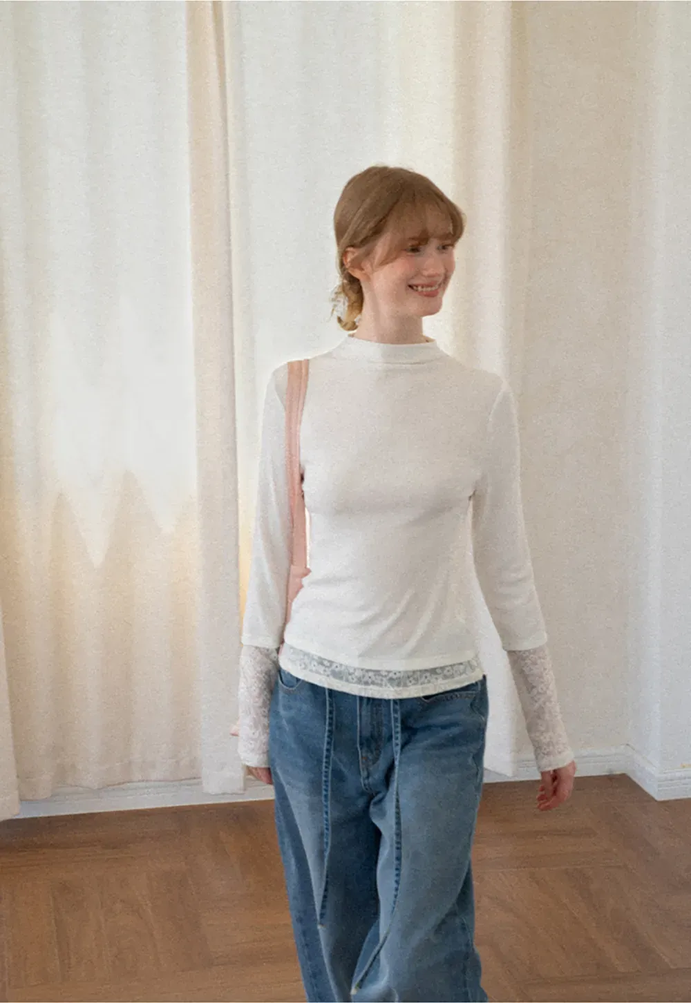 Lace Trim Half Sleeve Mock Neck Knit Top