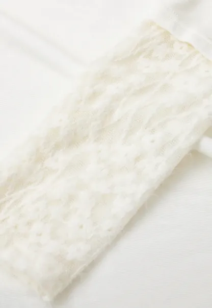 Lace Trim Half Sleeve Mock Neck Knit Top