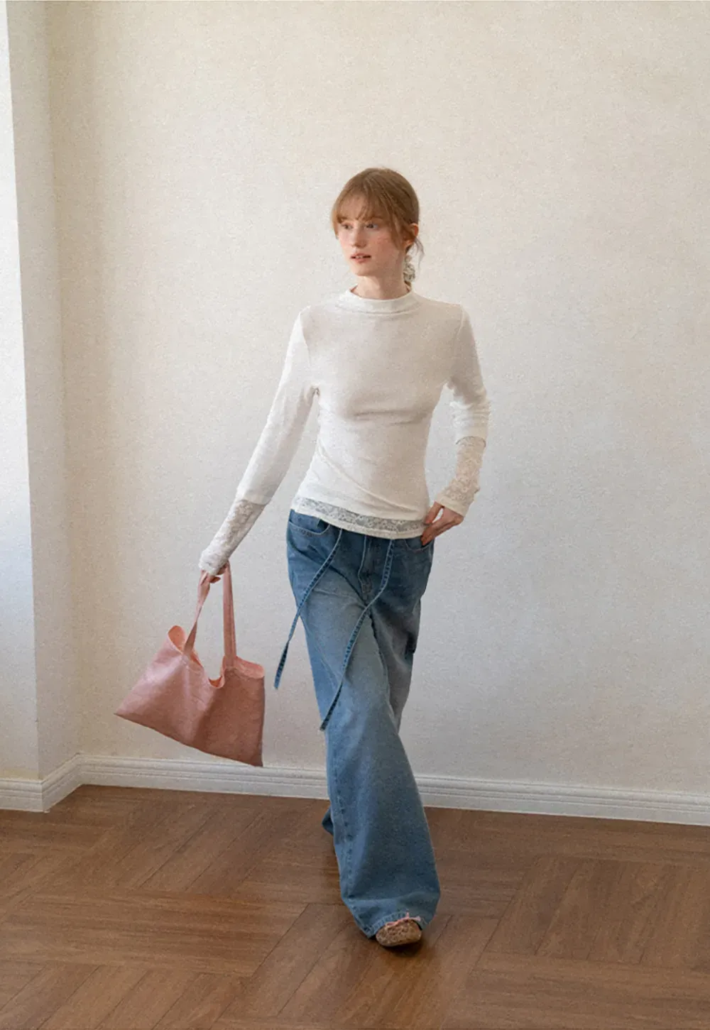 Lace Trim Half Sleeve Mock Neck Knit Top