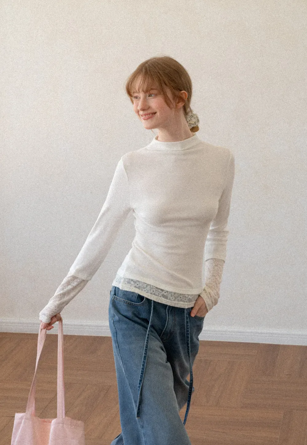Lace Trim Half Sleeve Mock Neck Knit Top