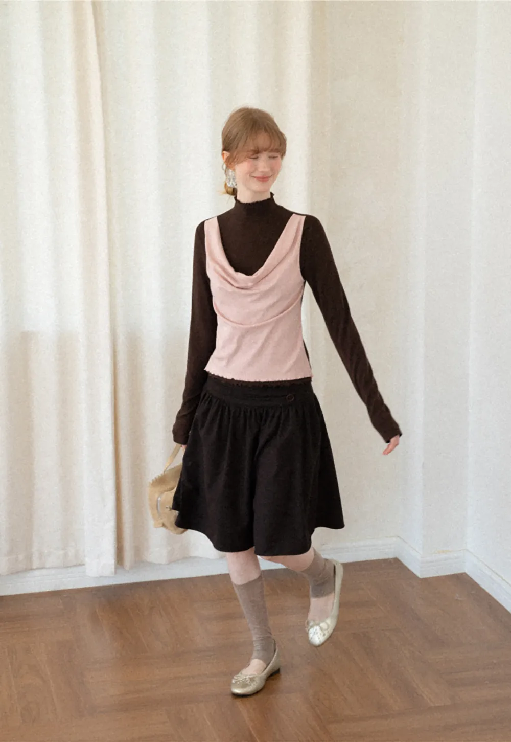 Cowl Neck Layered Top with Lace Hem Tshirt