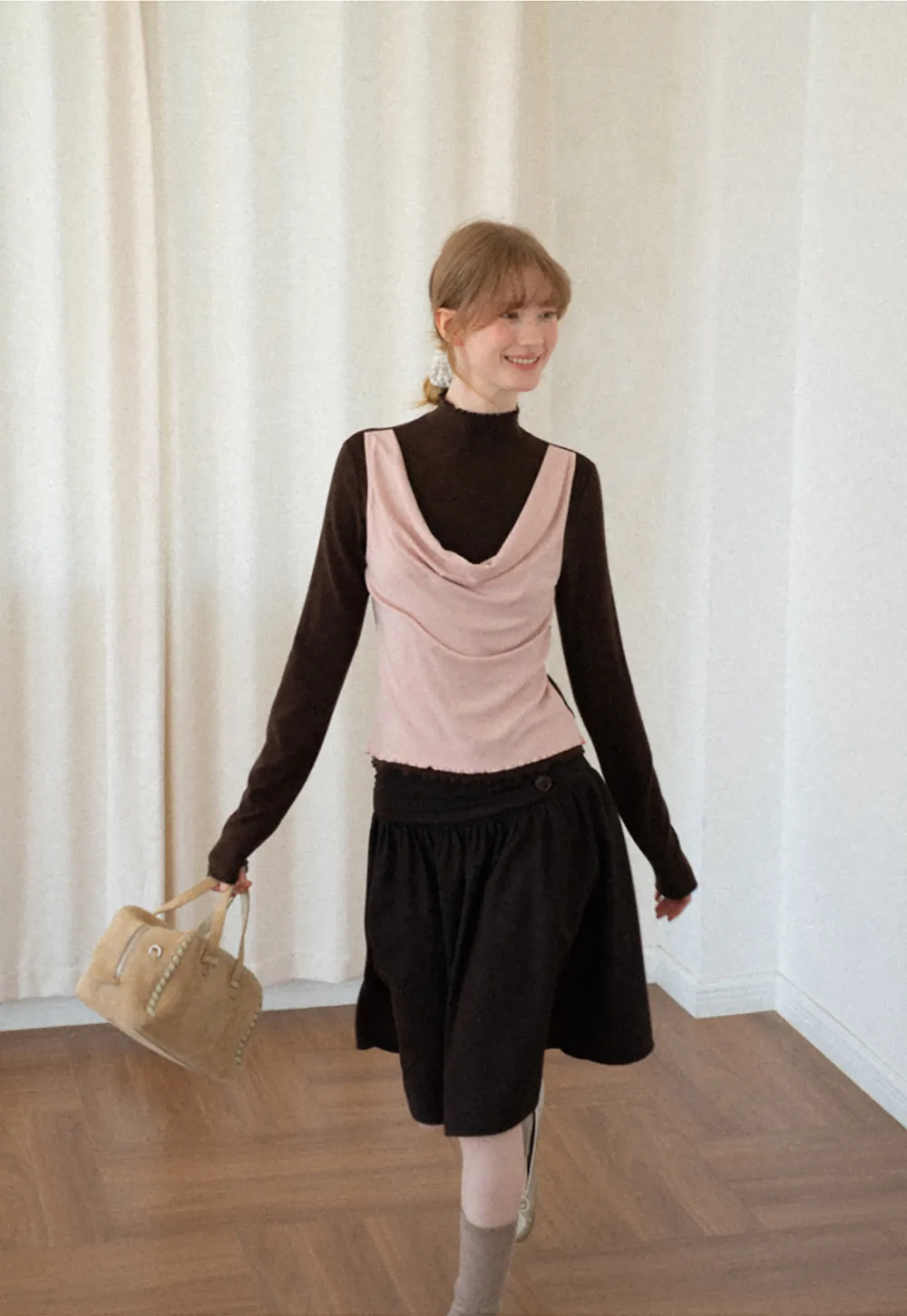 Cowl Neck Layered Top with Lace Hem Tshirt