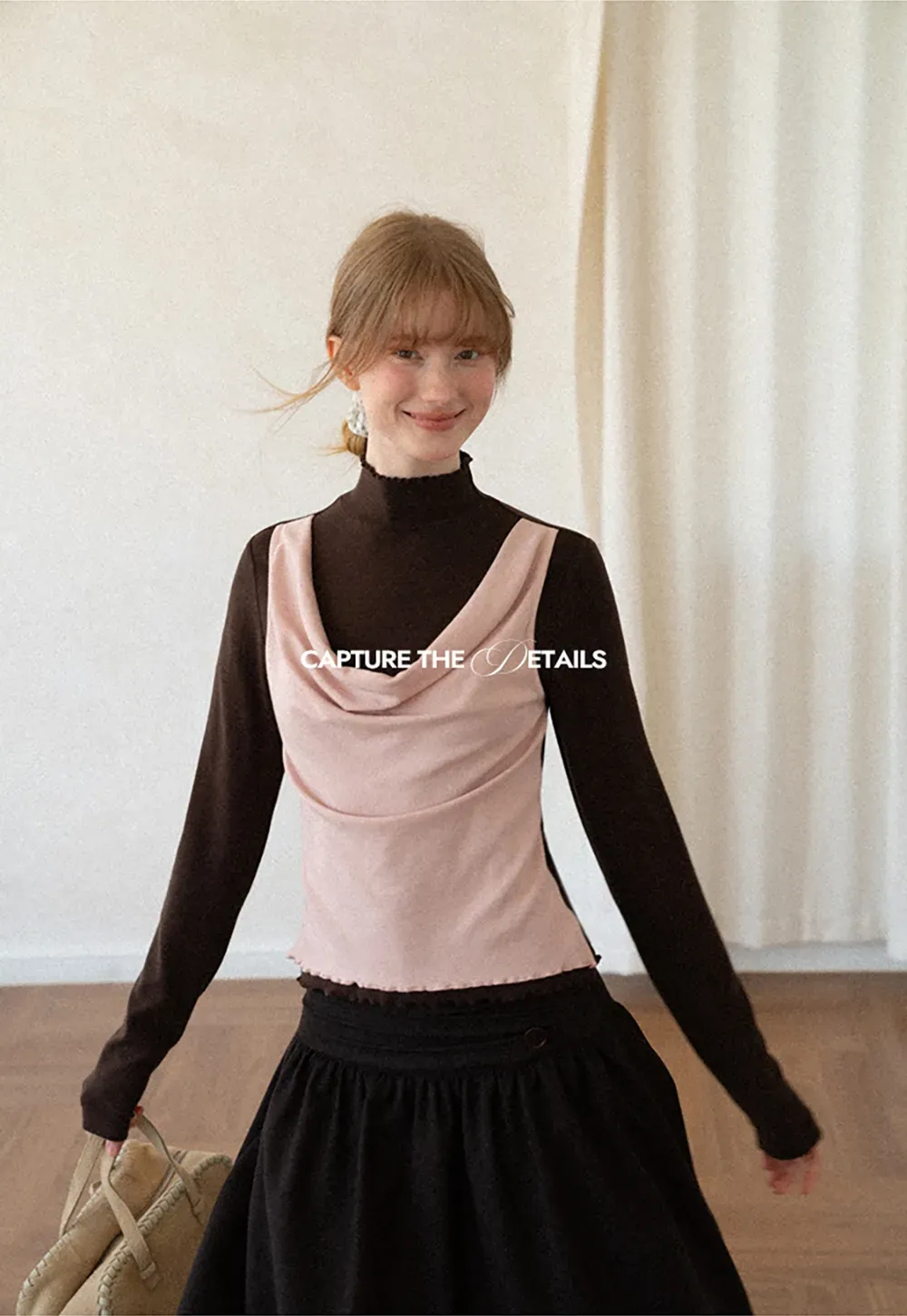 Cowl Neck Layered Top with Lace Hem Tshirt