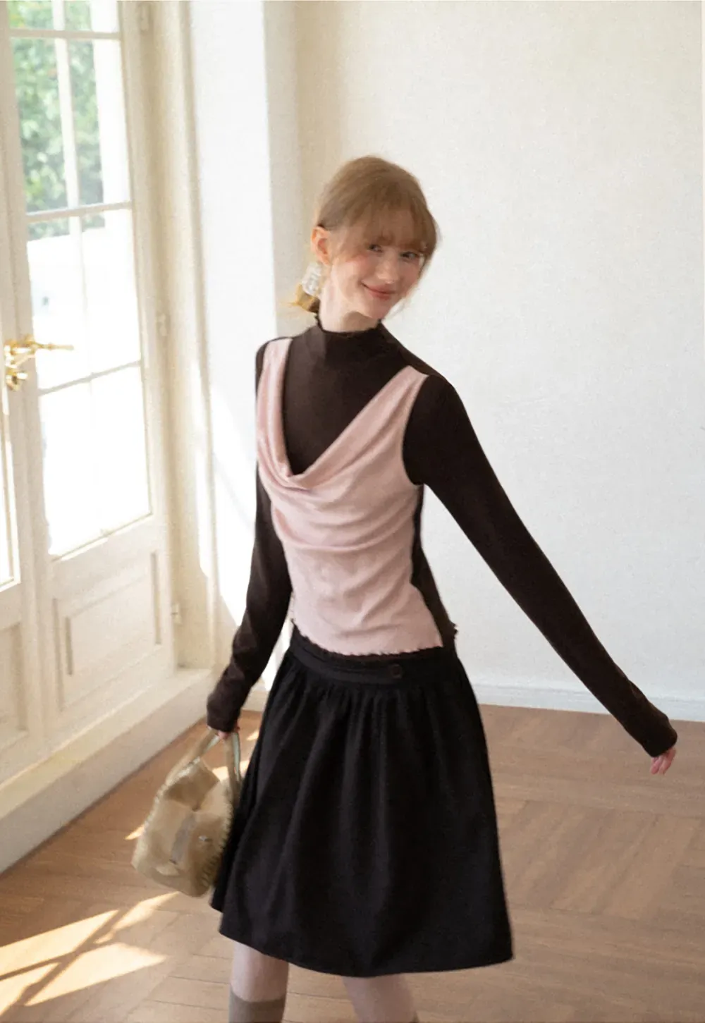 Cowl Neck Layered Top with Lace Hem Tshirt
