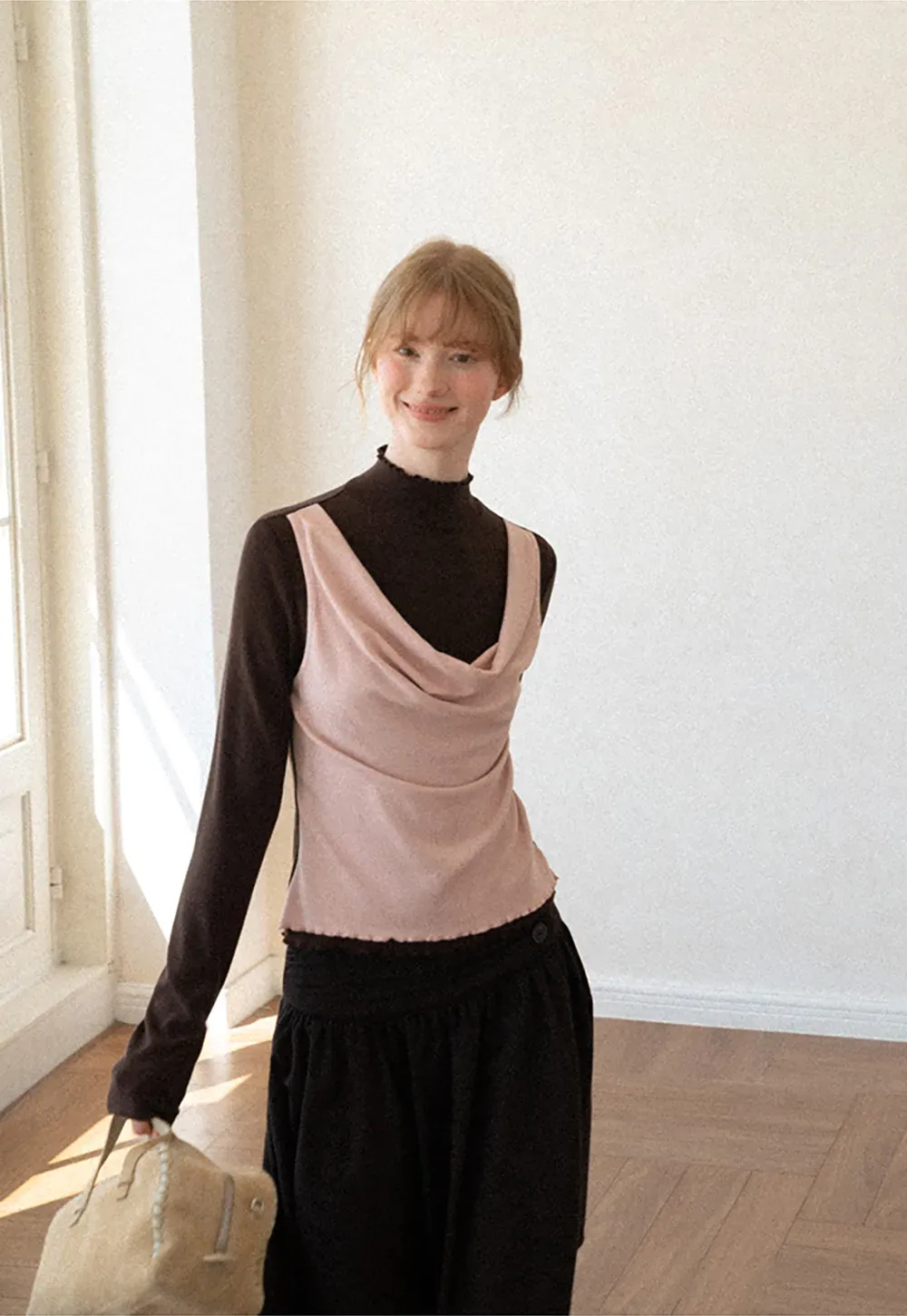 Cowl Neck Layered Top with Lace Hem Tshirt