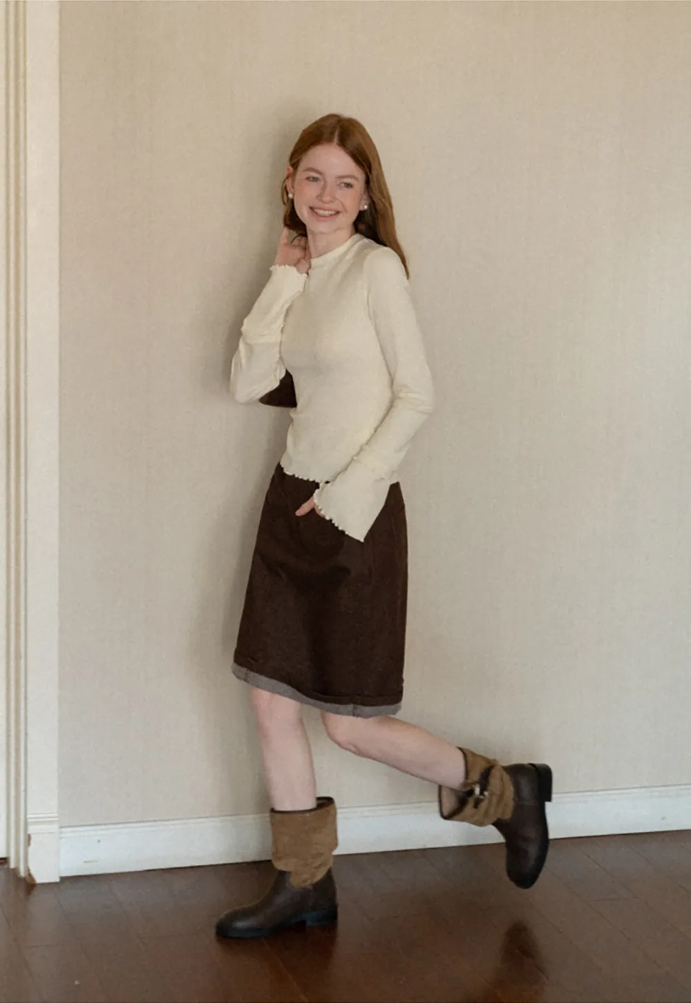 Scalloped Hem Long Sleeve Knit Top