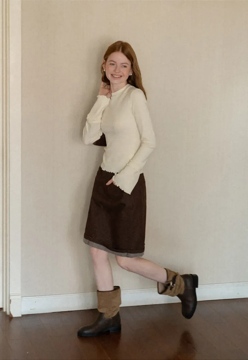 Scalloped Hem Long Sleeve Knit Top
