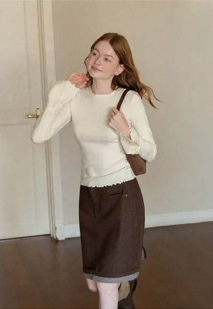 Scalloped Hem Long Sleeve Knit Top