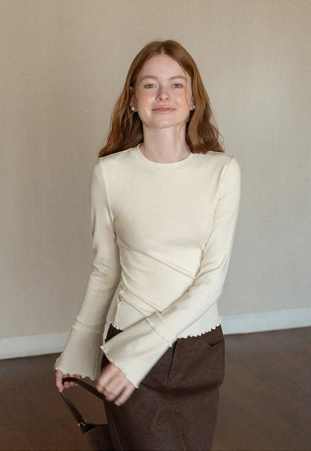 Scalloped Hem Long Sleeve Knit Top