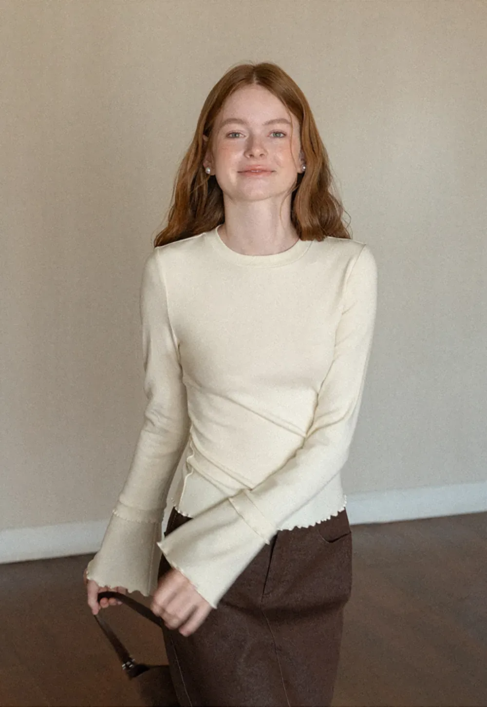 Scalloped Hem Long Sleeve Knit Top
