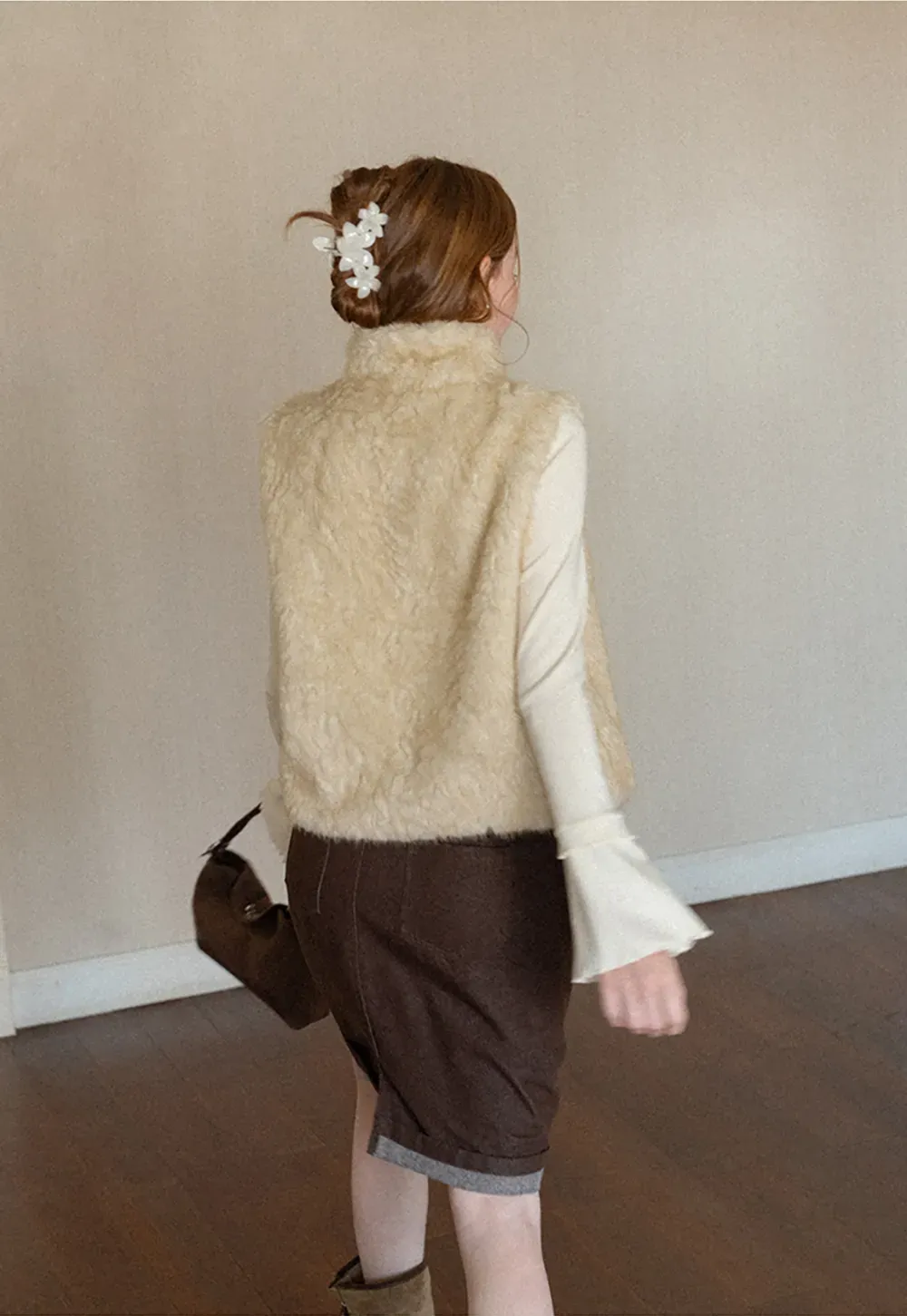 Scalloped Hem Long Sleeve Knit Top