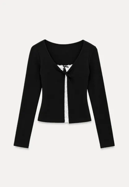 Lace Trim V Neck Cropped Knit Top