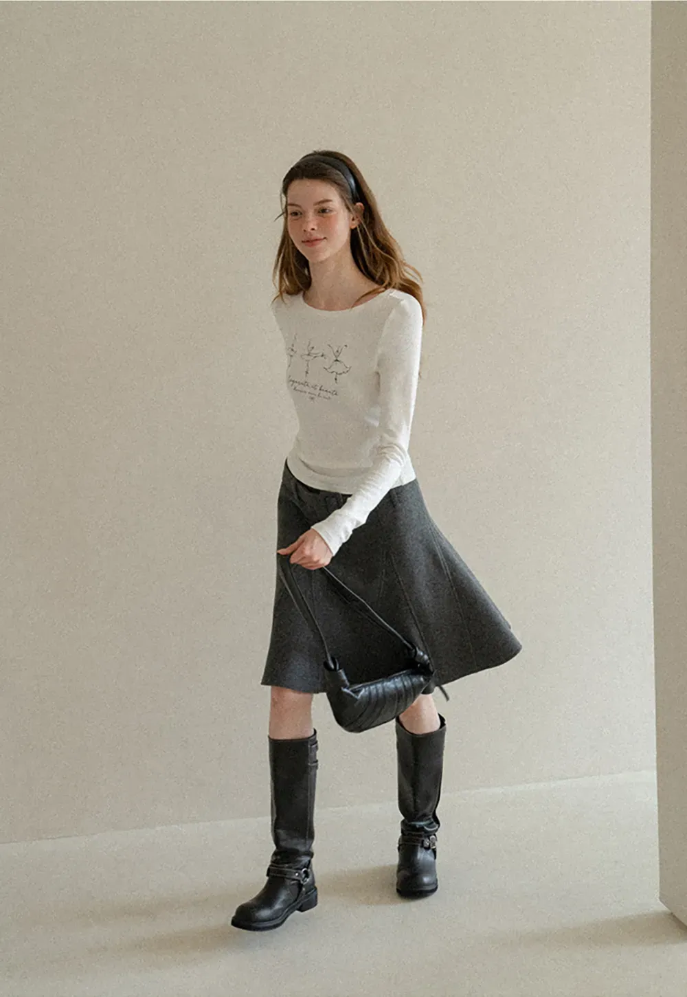 Ballet Sketch Print Long Sleeve Crew Neck T Shirt