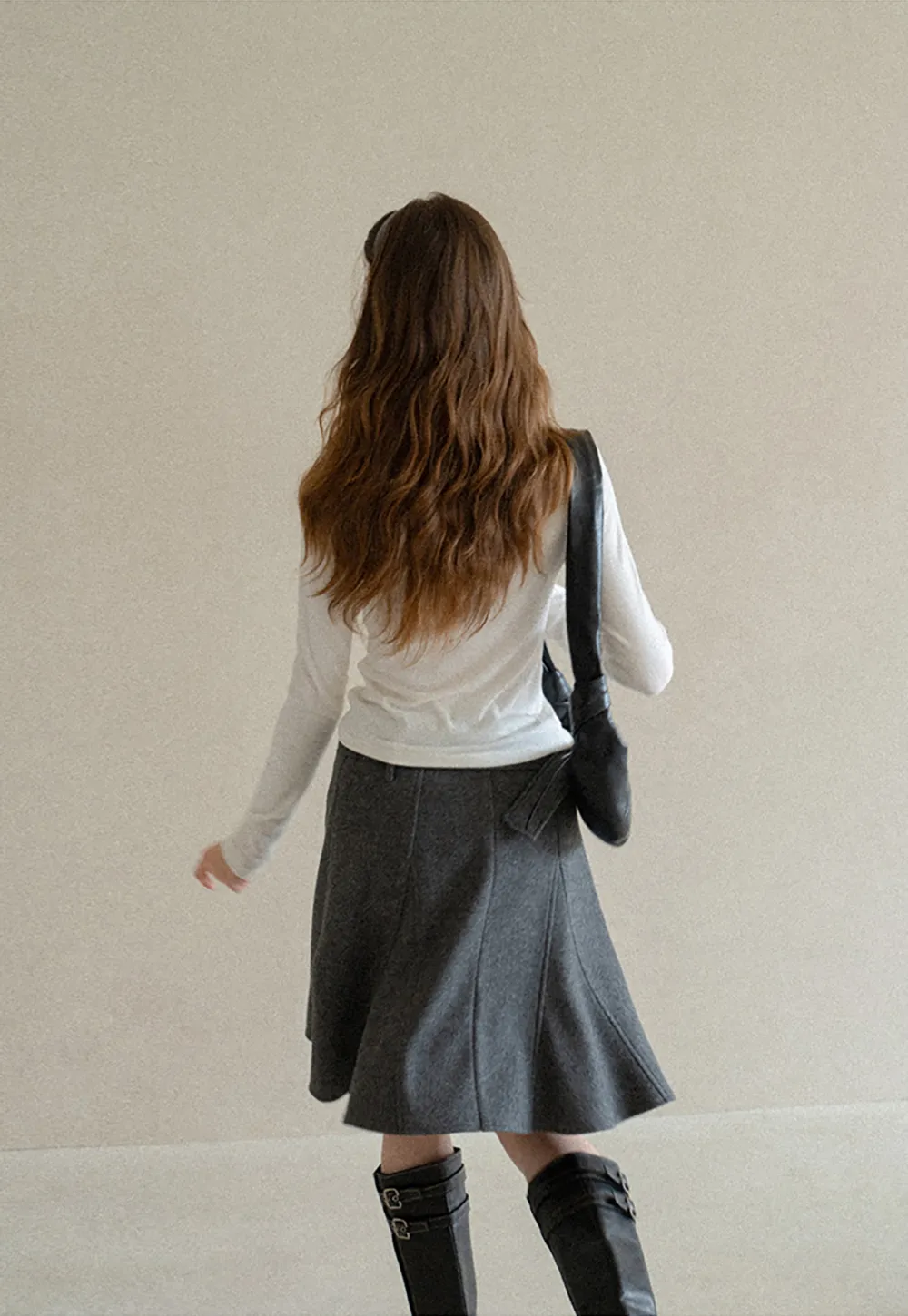 Ballet Sketch Print Long Sleeve Crew Neck T Shirt