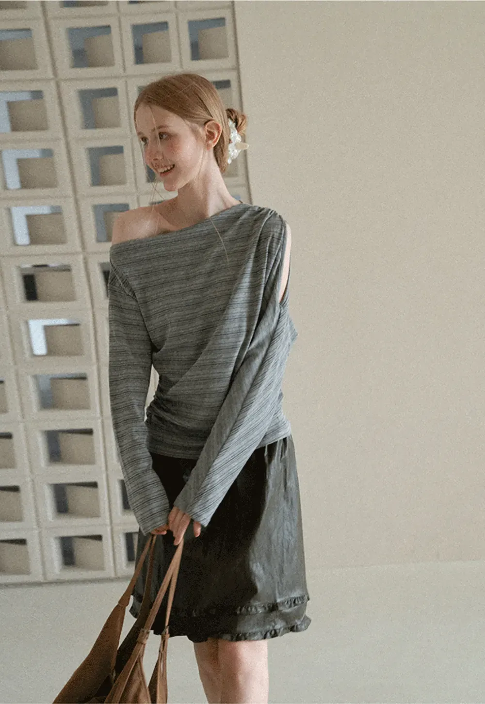 Asymmetrical One Shoulder Ribbed Knit T Shirt