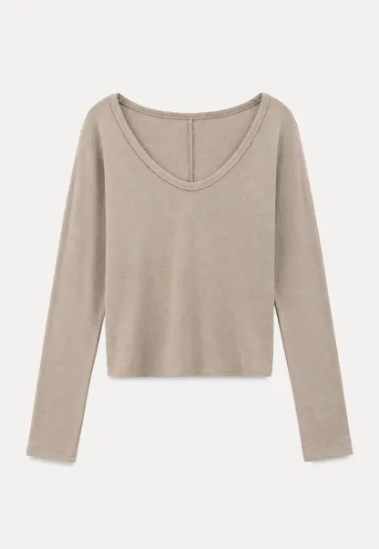 V Neck Long Sleeve Lightweight Knit T Shirt