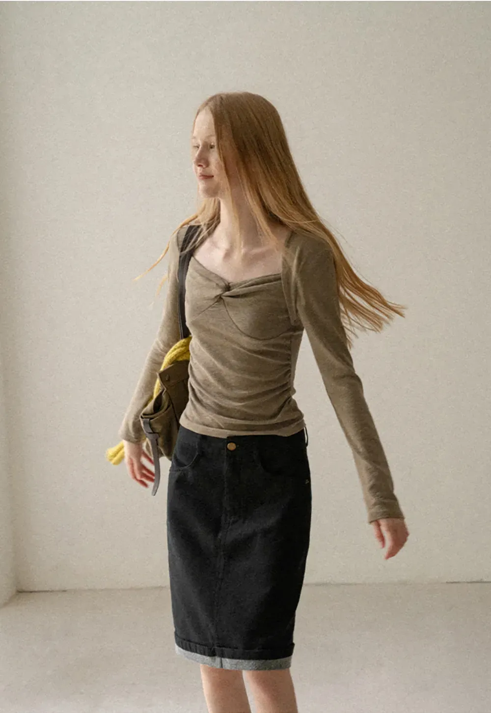 Twist Front Knit Long Sleeve Top