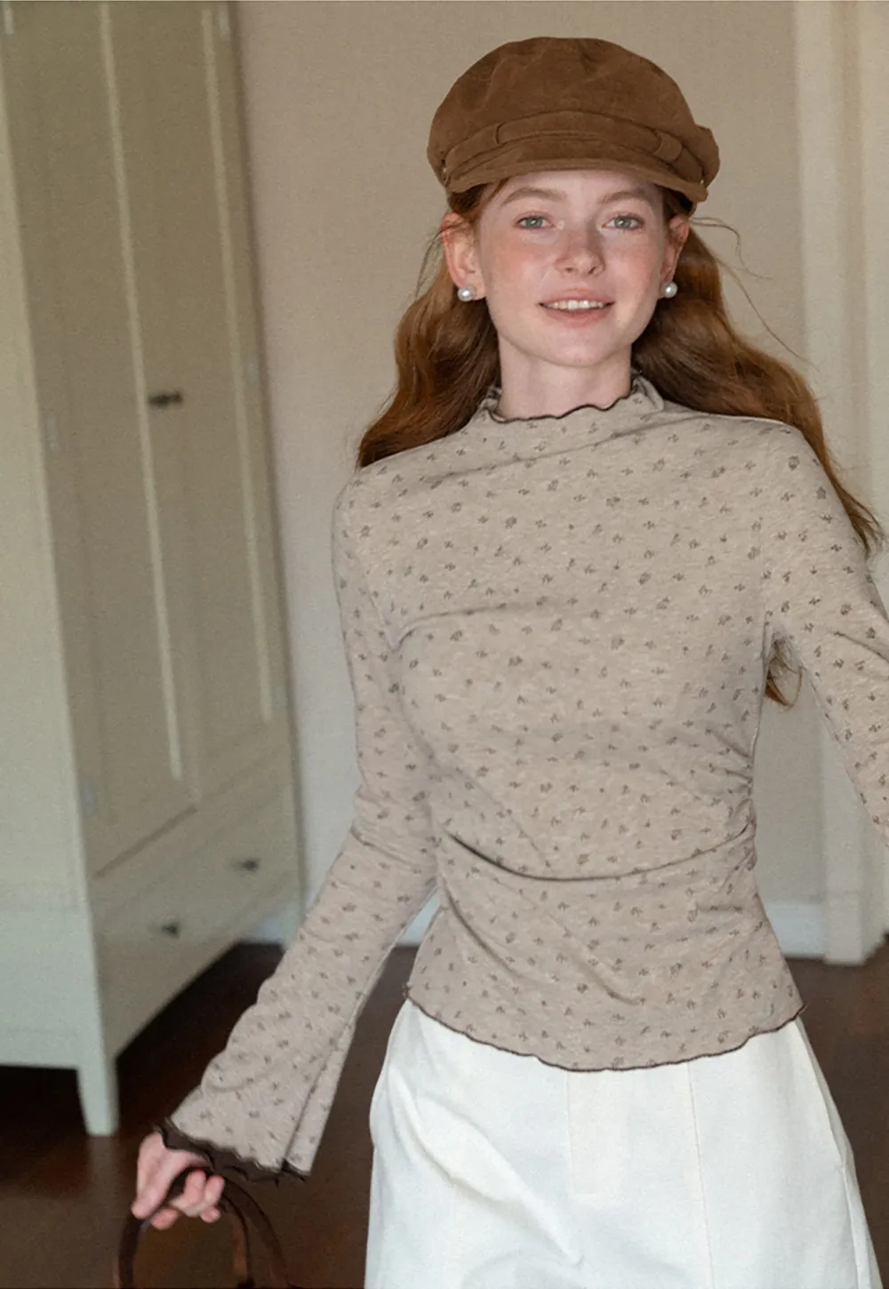 Scalloped Hem Long Sleeve Textured Knit Top