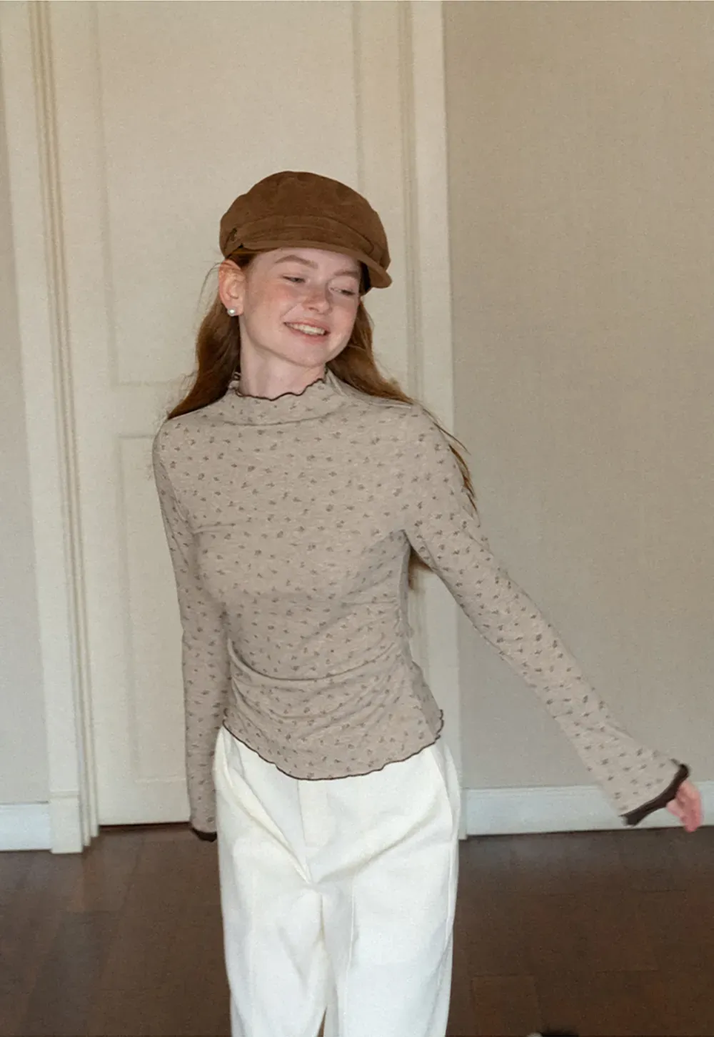 Scalloped Hem Long Sleeve Textured Knit Top