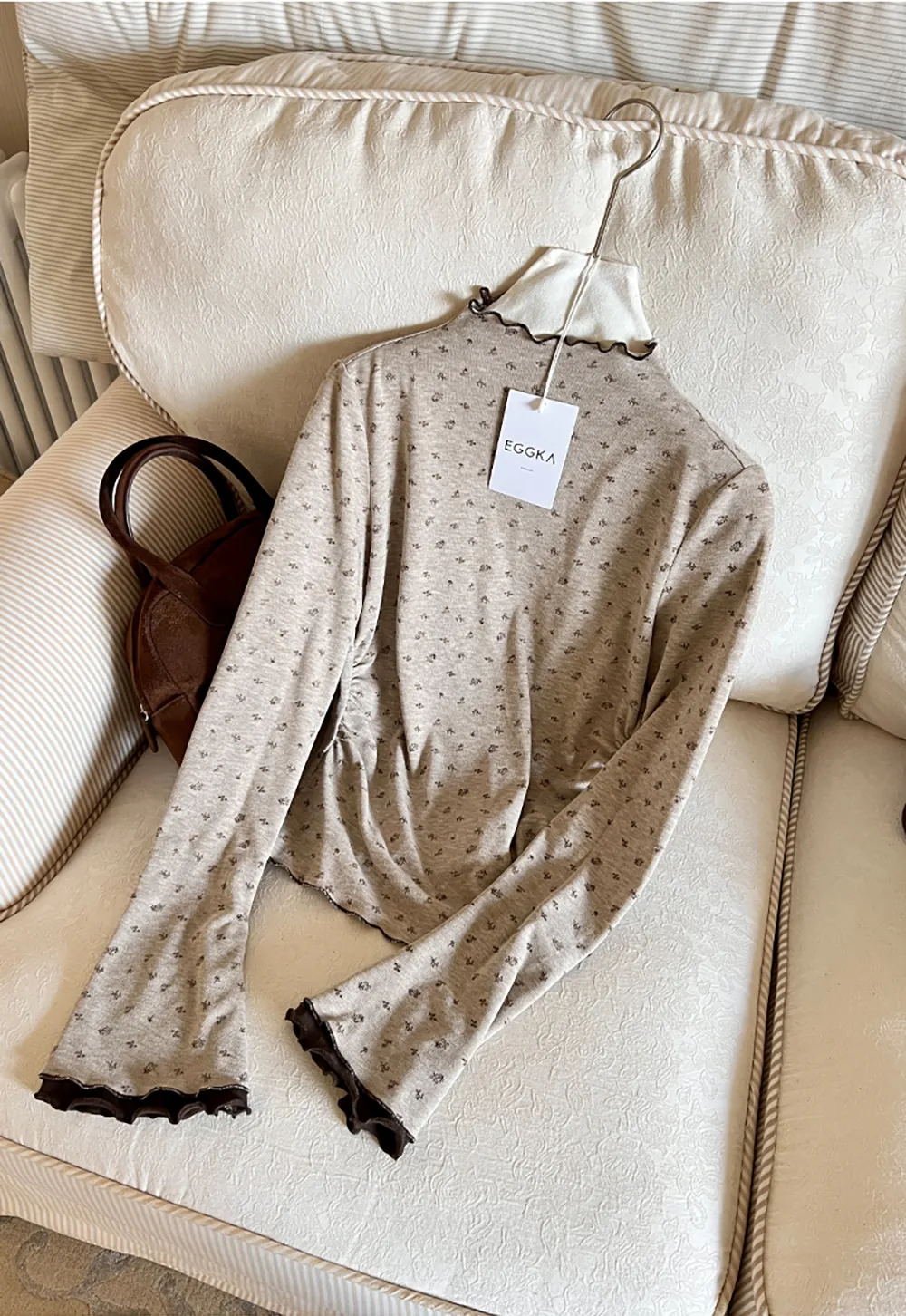 Scalloped Hem Long Sleeve Textured Knit Top