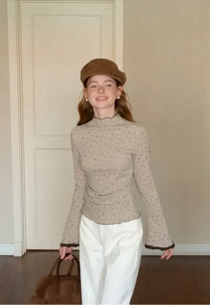Scalloped Hem Long Sleeve Textured Knit Top